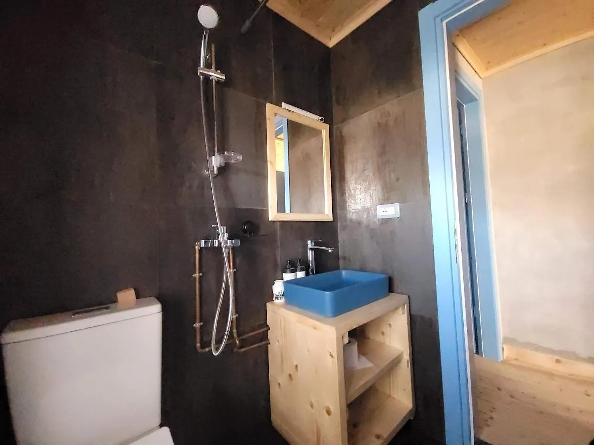 Melodia - Harmony Heaven Apartment Gjirokaster 0*,  Albania